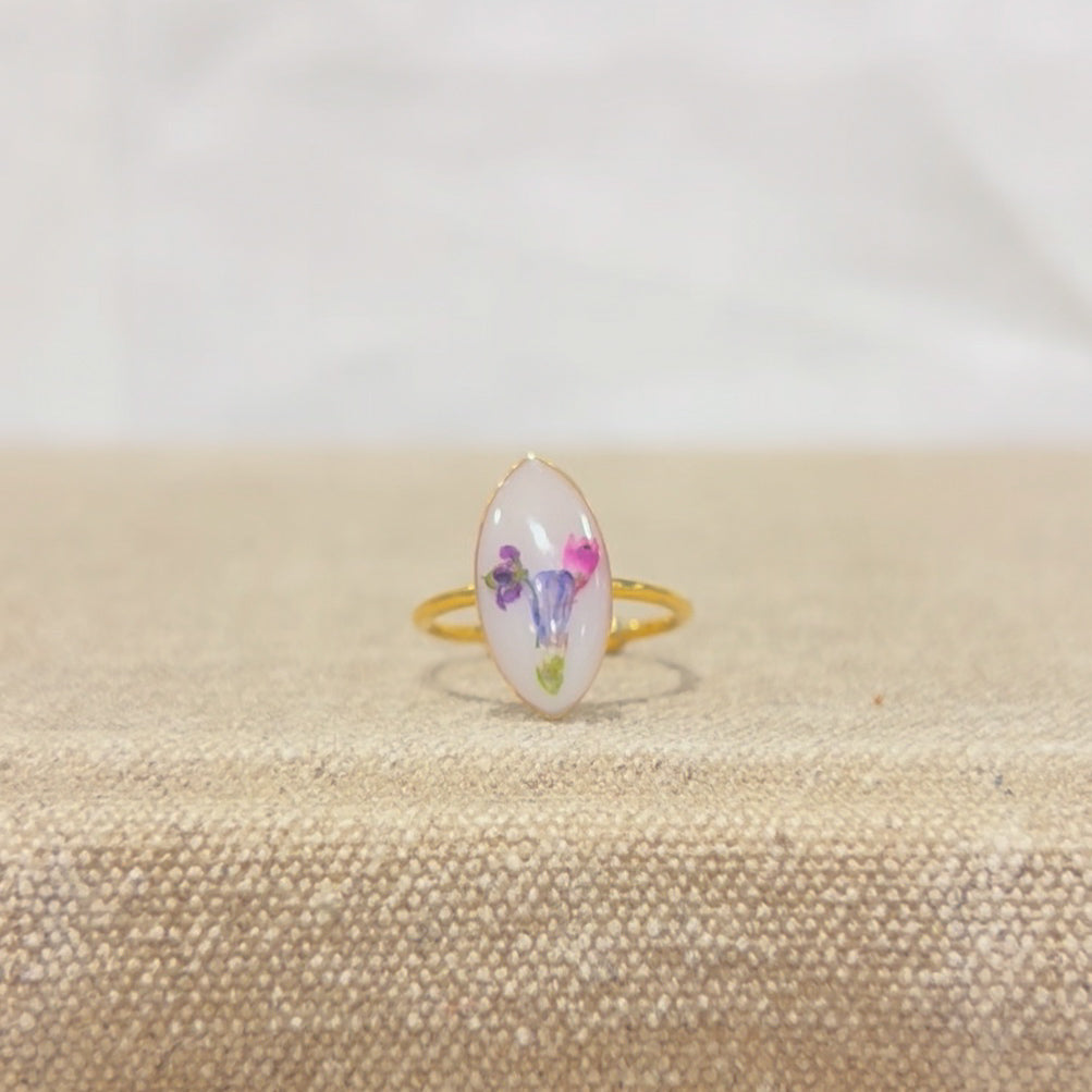 Wild Flower Ring : Gold, Almond