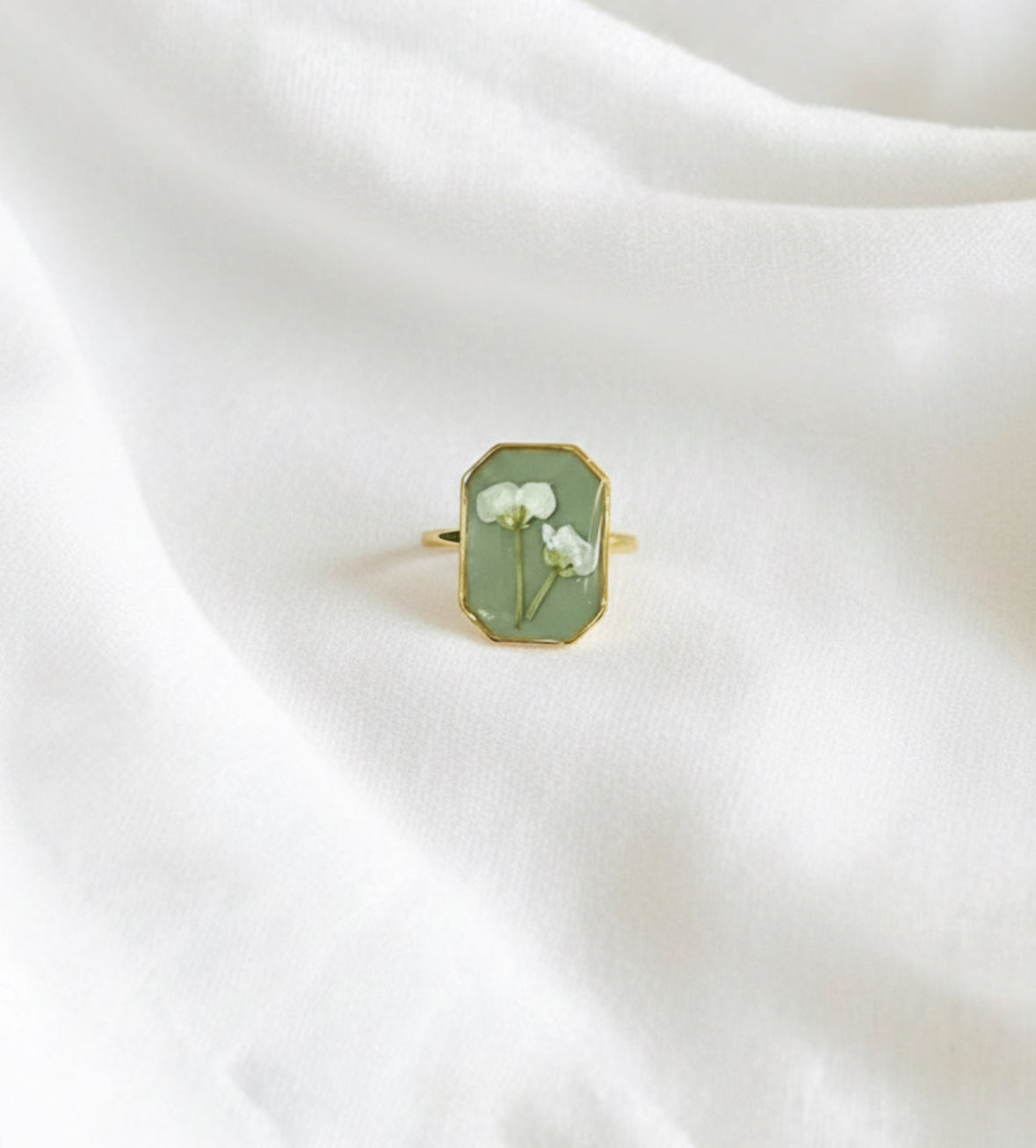 Forest Green Ivy Rexagon Shape Ring