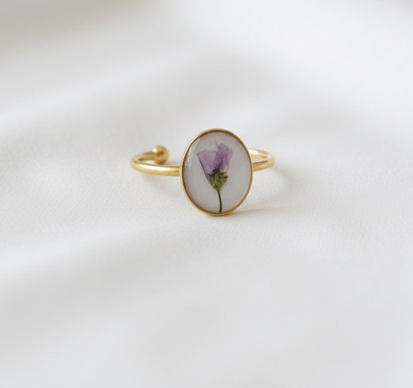 February Birth Flower Violet Small Circle Ring