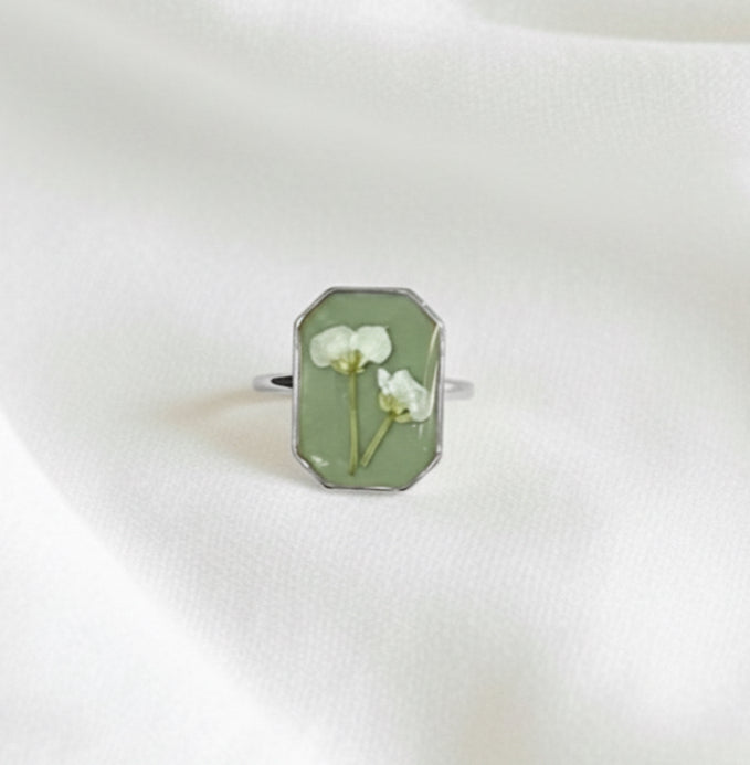 Forest Green Ivy Rexagon Shape Ring