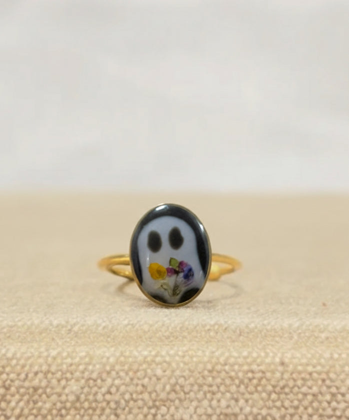 Boo Thang Gold Big Oval Ring