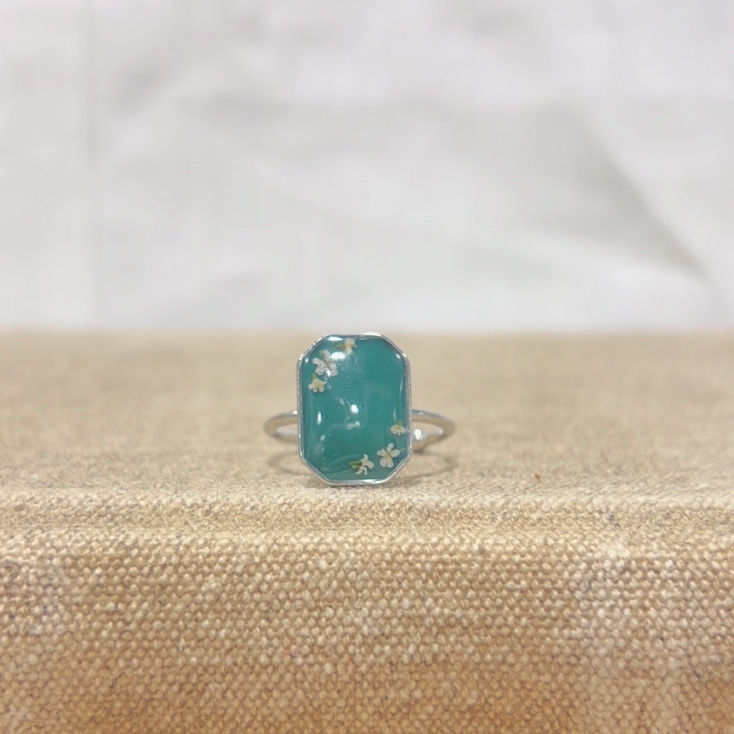 Baby's Breath Ring : Silver, Square