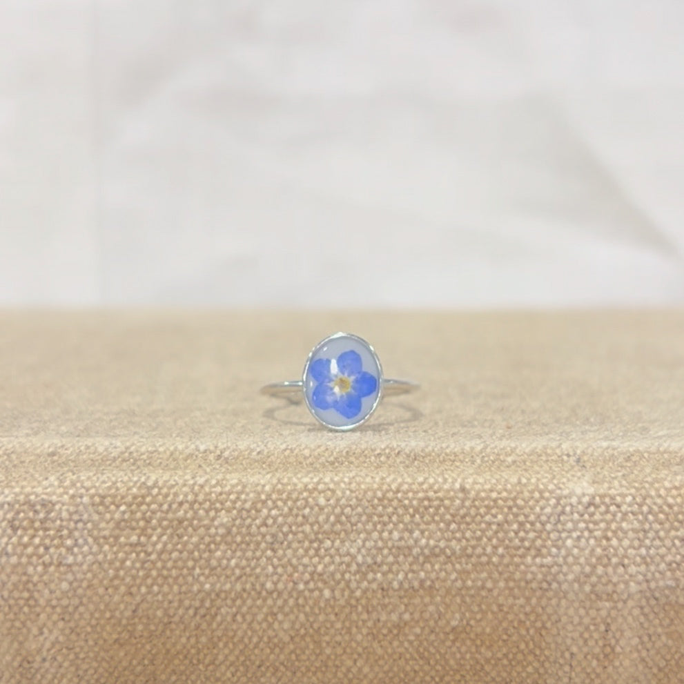 Forget-Me-Not Ring : Silver, Small Circle